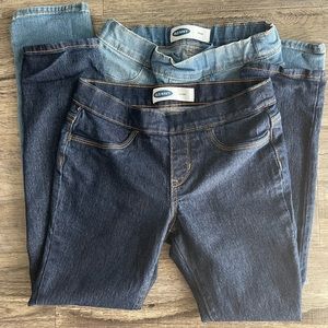2 Pairs of Old Navy Girls Skinny Pull on Jeans - Size L (10-12)